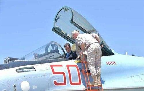 El Presidente de Siria visita la base rusa Hmeymim El Presidente de Siria visita la base rusa Hmeymim en Latakia
